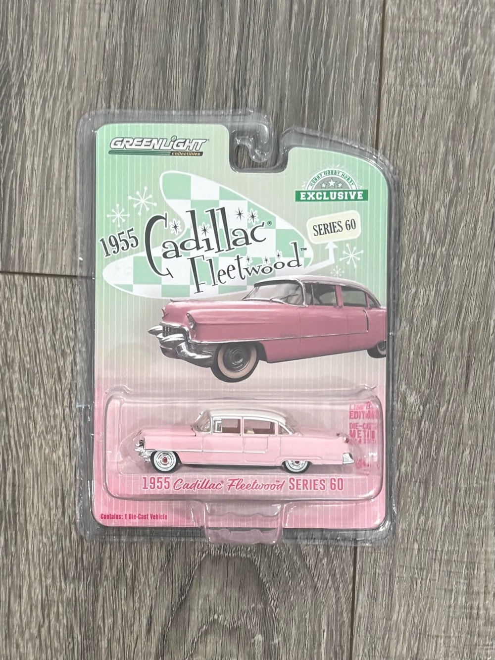 GreenLight 1955 Cadillac Fleetwood Series 60 Pink 1:64 Hobby Exclusive #30396